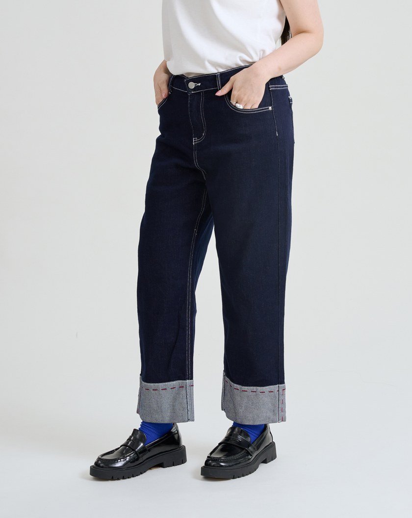 反折車線好彈直筒牛仔褲