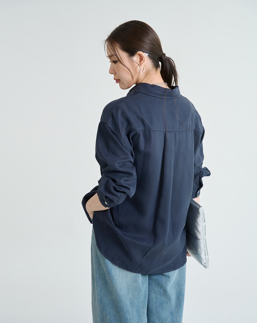 側釦造型質感垂墜天絲襯衫(三色)