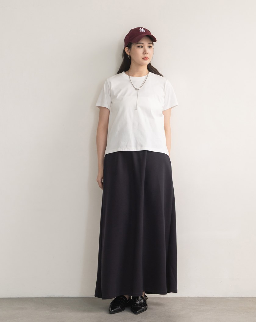 不挑身形彈性直筒長裙(兩色)