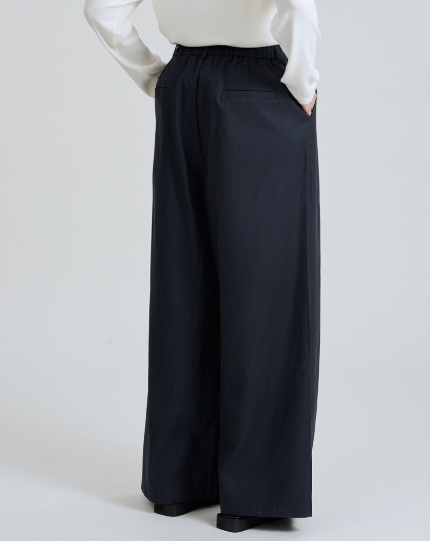 率性後腰鬆緊天絲直筒寬褲(兩色)