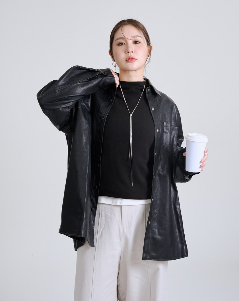 細節車線防捲立領不勒脖上衣(兩色)