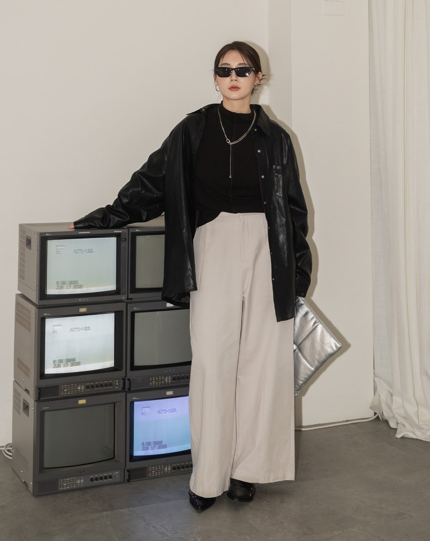 柔軟皮質酷感襯衫外套(兩色)