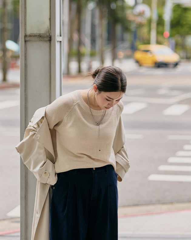 率性風針織透膚上衣(兩色)
