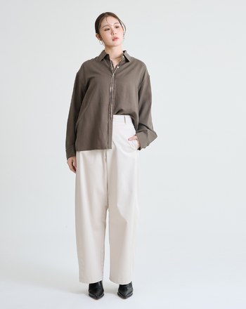 側釦造型質感垂墜天絲襯衫(三色)