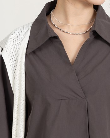 附披肩V領純棉寬鬆襯衫(兩色)