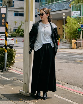 不挑身形彈性直筒長裙(兩色)