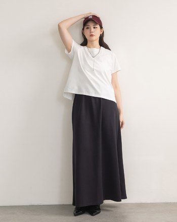 不挑身形彈性直筒長裙(兩色)