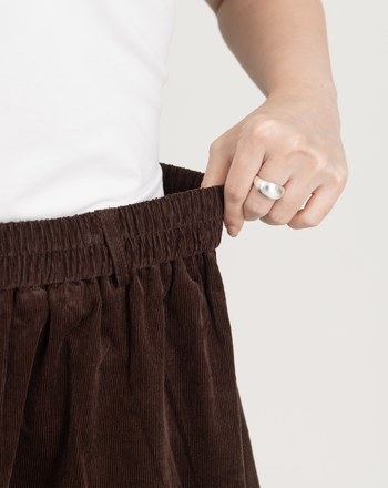 燈芯絨全腰鬆緊花苞裙(兩色)