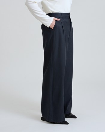 率性後腰鬆緊天絲直筒寬褲(兩色)