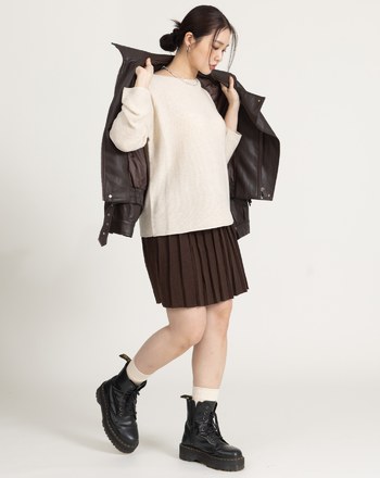 船型領極簡混羊毛針織上衣(兩色)